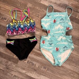 🌊 Girls Swimsuit Bundle Size 10 – Carter’s & O’rageous (2 Sets / 3 Pieces) 🌈